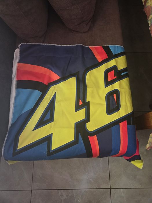 -мъжки дрехи-екипировка за мотор. Valentino Rossi