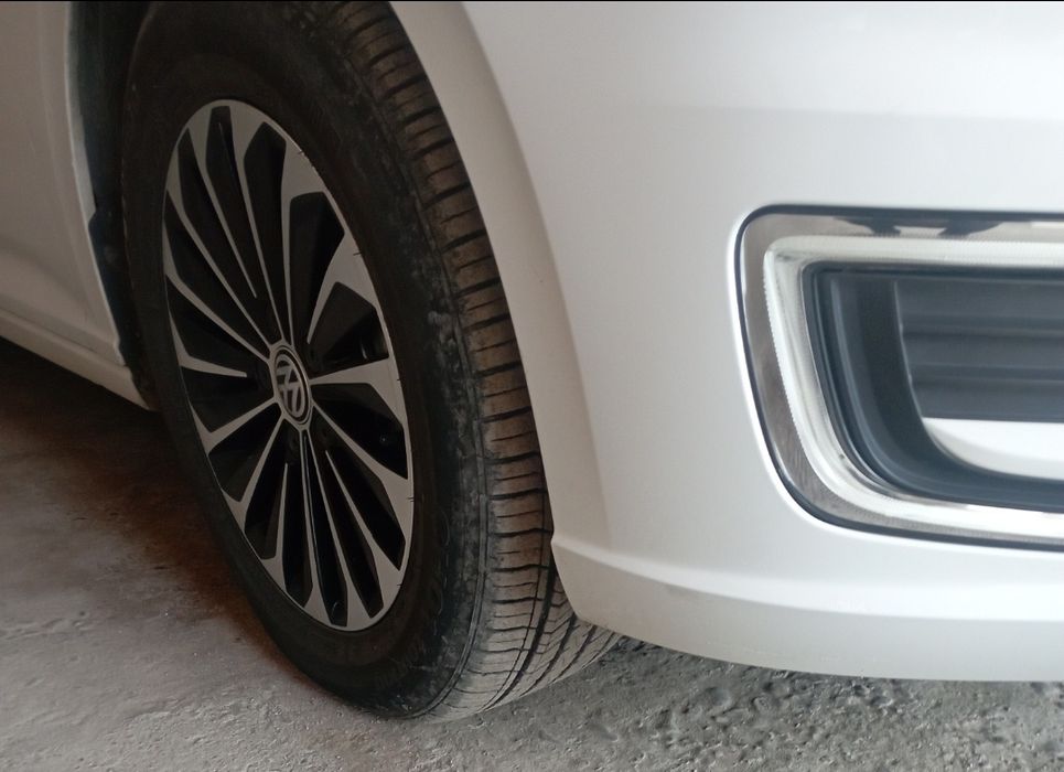 Volkswagen e Lavida