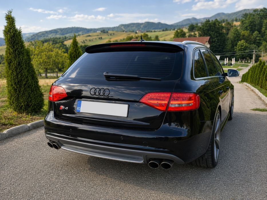 Audi S4 B8 Avant 3.0 TFSI Quattro 333 CP | Bang & Olufsen | Navi | Întreținută Exemplară