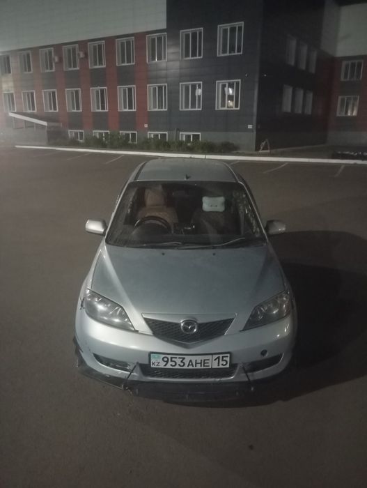 Продам Мазда Демио 2го поколения 2003г