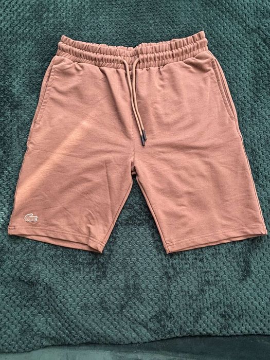 Спортни екипи Under Armour,Lacoste