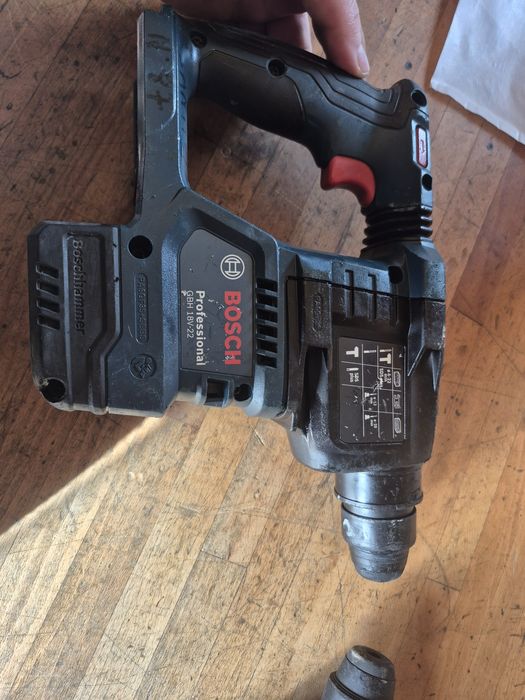 Rotopercutor Bosch gbh 18 180  GBH 18 V  22