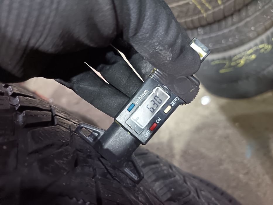 Anvelope MS iarna 235 65 17 hankook 2020 5-6mm