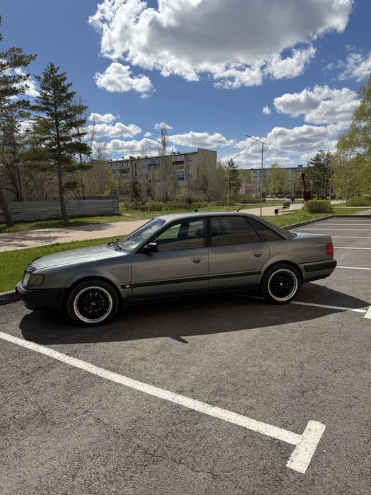 Продам Audi 100