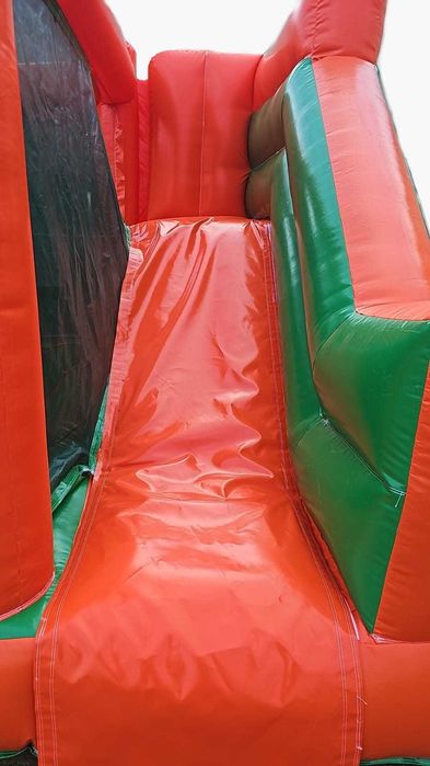 Tobongn gonflabi profesional, nou, cu trambulina pentru prescolari