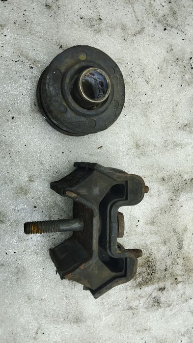 Подушки двигателя каропка