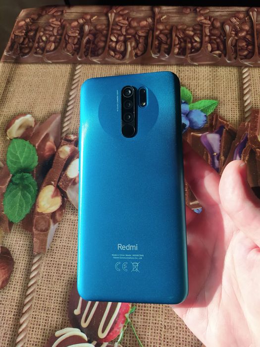 Продавам Xiaomi Redmi 9