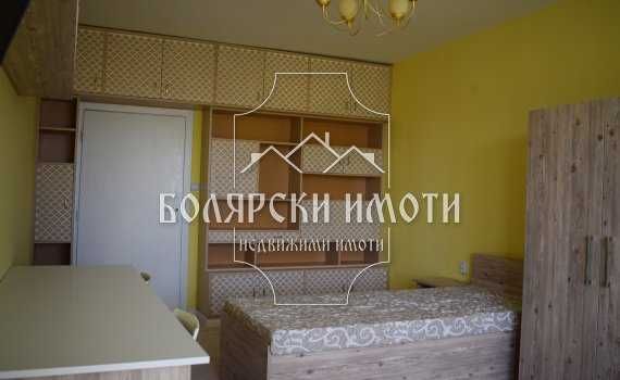 Просторен Четиристаен апартамент на бул. България