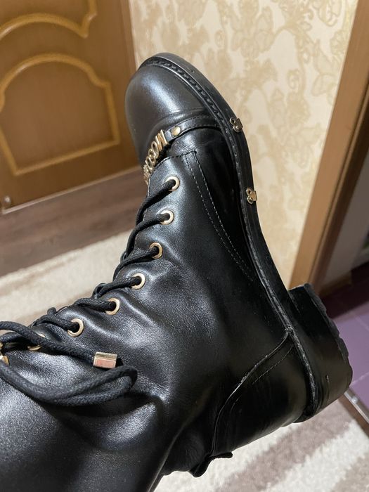 Продам ботиночки