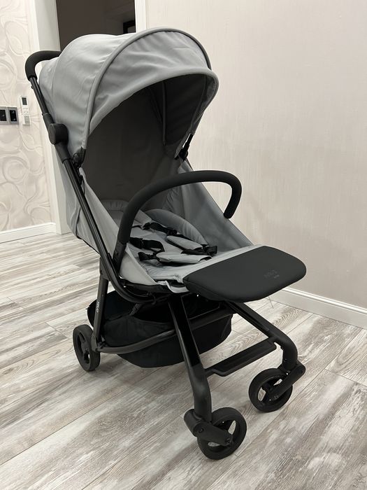 Коляска прогулочная anex air-z