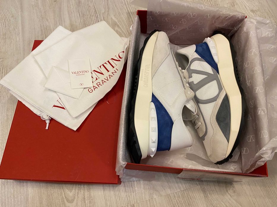 Valentino sneakers 40, 41 si 42 originali, full box, retail 790 euro