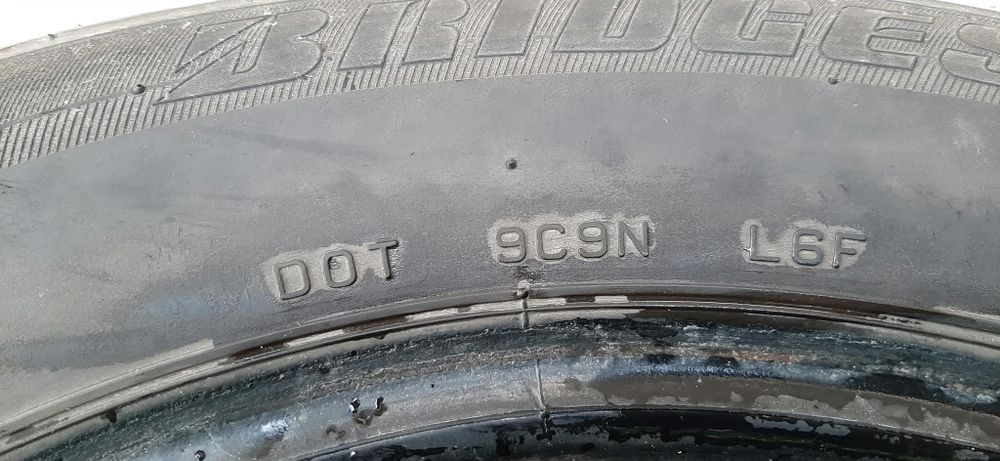 Anvelope vara  205 55 16 și 185 65 15 in stare buna