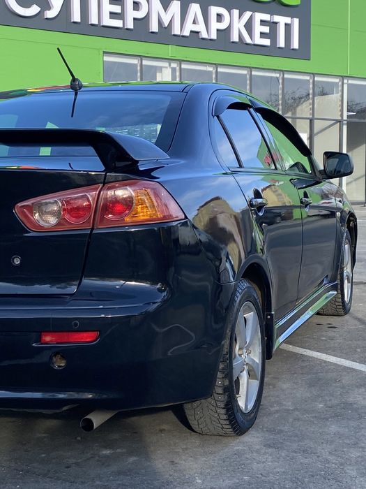 Срочно продам Машину