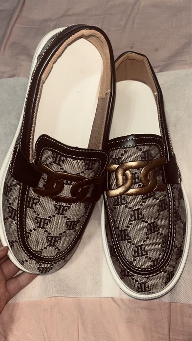 обувь женская,мужская