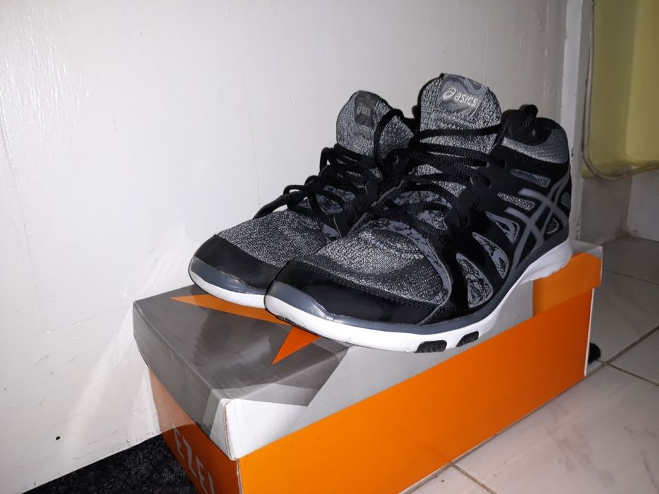 Маратонки летни ASICS