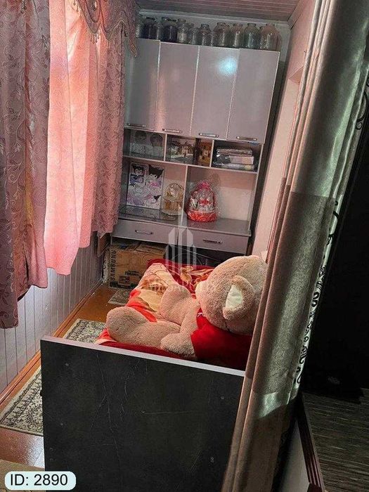 sharq 1 tarafda 2 xonali taayyor kvartira sotiladi №2890