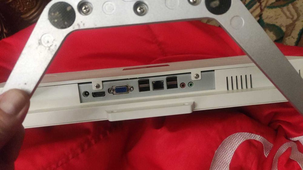 моноблок 24 дюйма core-i3