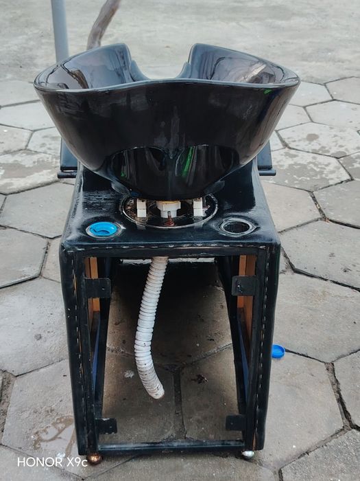 Продаётся раковина в хорошем состоянии!