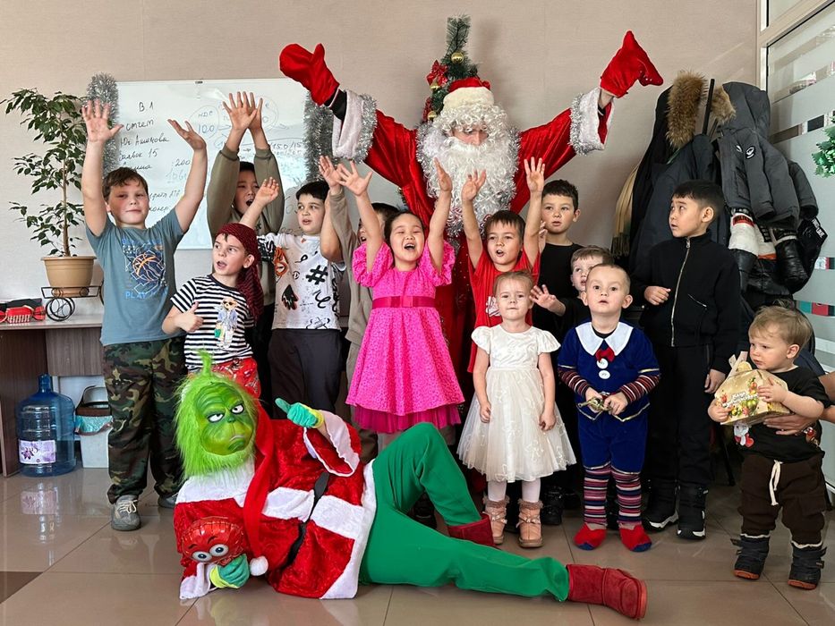 Поздравление от деда мороза или гринча