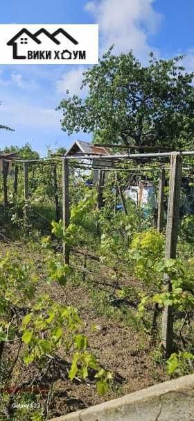 Продава се Парцел в Варна, Център - 936 кв.м за 73 €/кв.м - Снимка #4