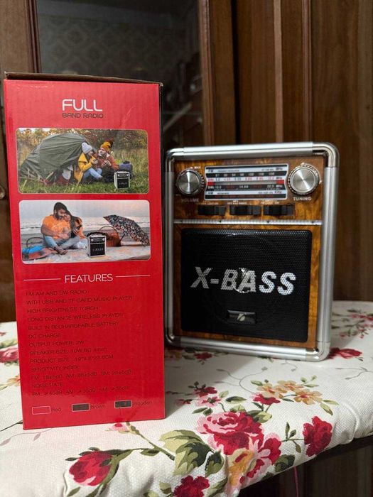 Радиоприемник X-BASS FM/AM/SW USB TF карта аккумуляторный