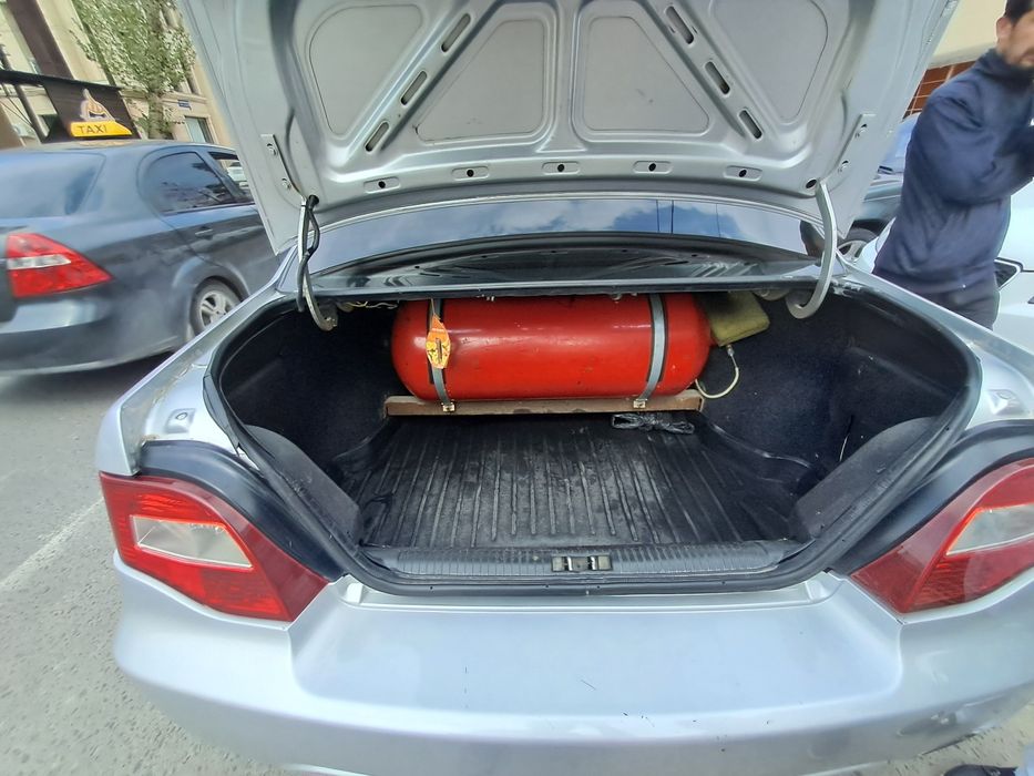 Nexia 2 luks kondisoner sotilade 2014 naxtga va avto krediga chiqade