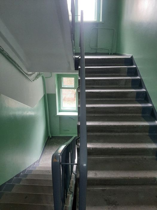 Продам 2х ул. Ауэзова 1(брежн.)!