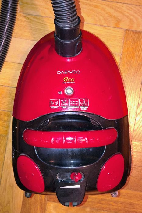Aspirator cu sac Daewoo RC-230 R ECO, 3 L, 800 W