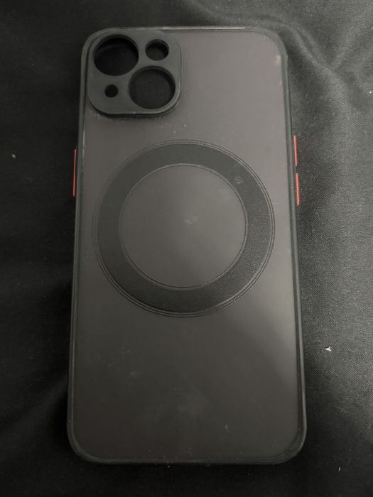 Продавам кейсове за iphone 14