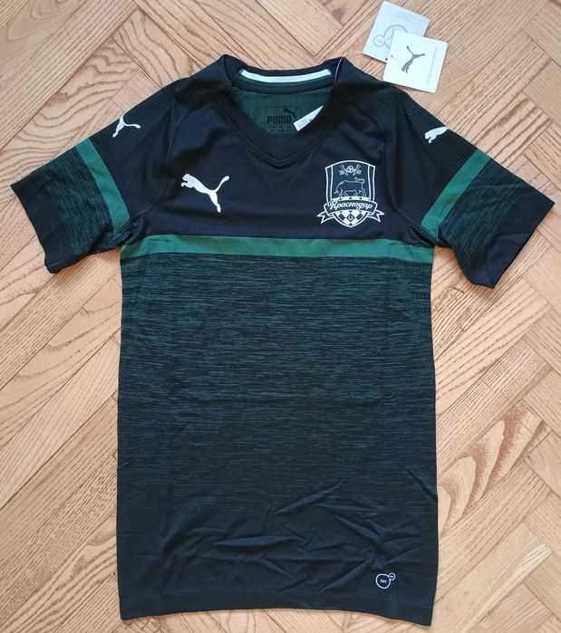 Нови оригинални фланелки Ман Сити,Евертън,Норич,Стоук,Рейнджърс,Кубан