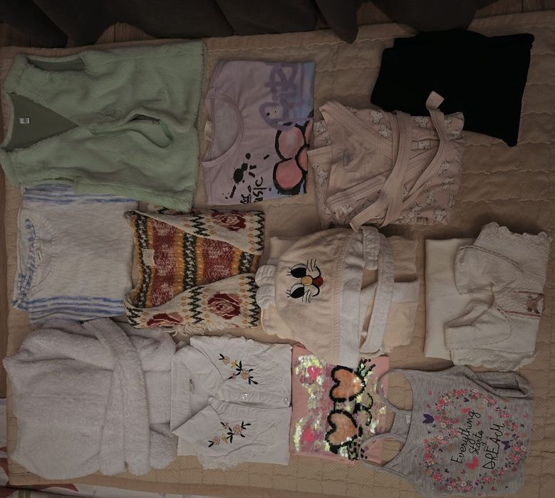 Одежда для девочки 6-7 лет