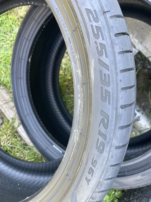 2 бр 255/35/19 Pirelli 2024г