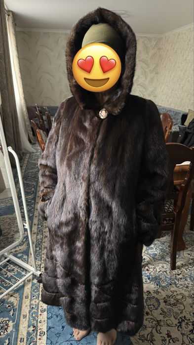 Норковая шуба срочно
