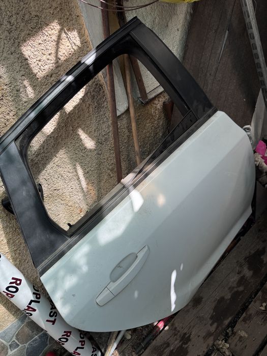 Vând ușă dreapta Opel Astra J facelift