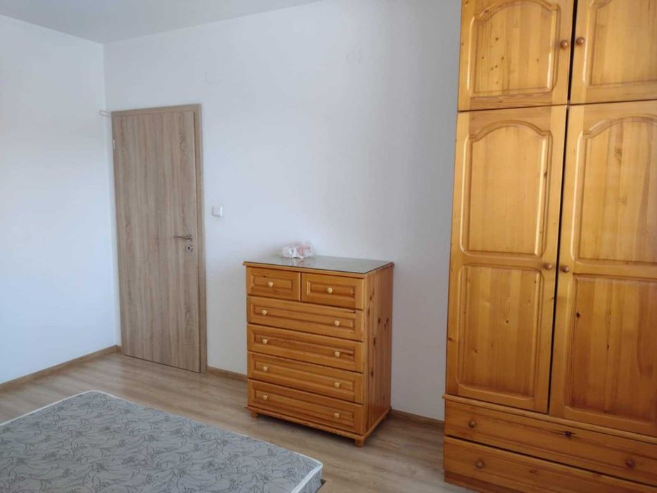 Дава се под наем Двустаен апартамент в Търговище, Център - 65 кв.м за 255 € - Снимка #7