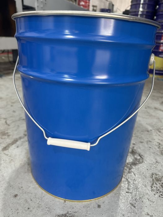 Ведро металическое с крышкой корона (челак ) ( chelak temir)