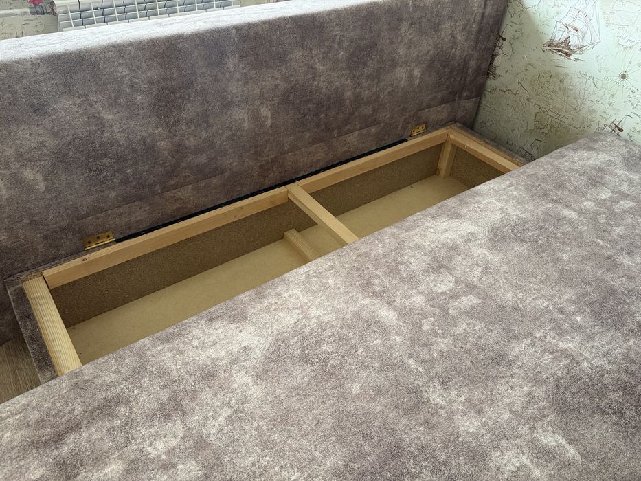 Продаю диван город Павлодар