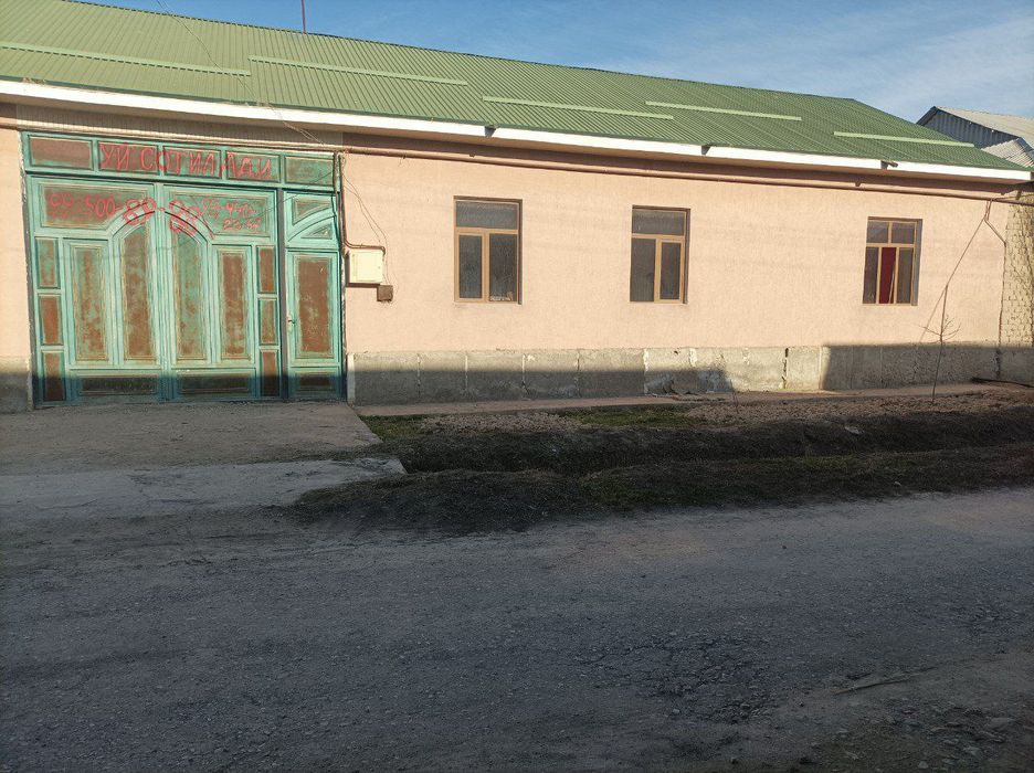 Ховли сотилади 20 сотихли