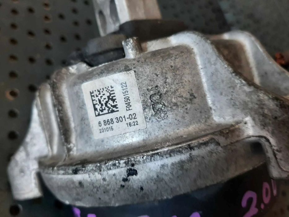 suport tampon stanga fata motor bmw seria 5 f11 2.0 d  6868301-02
