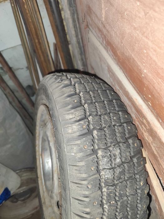 Продам резину зимнюю