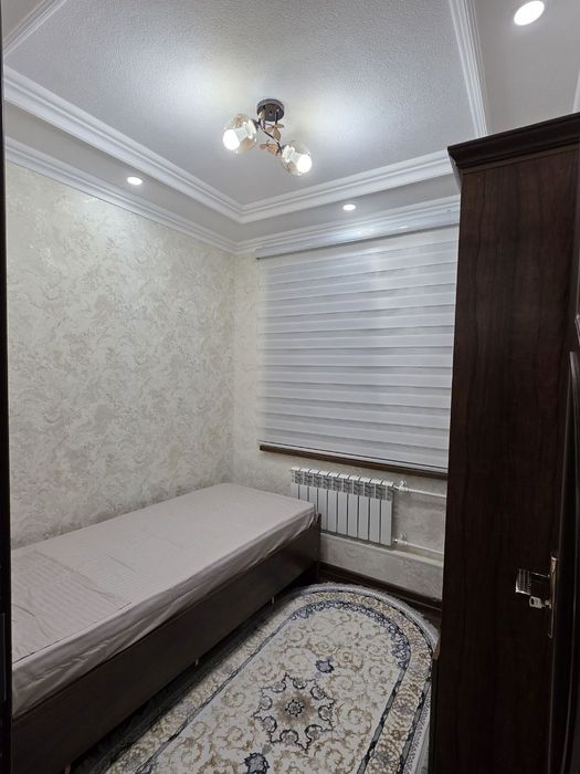 Продаётся люкс 3х комнатная квартира на 3-этаже Вокзал Олтин Самарканд