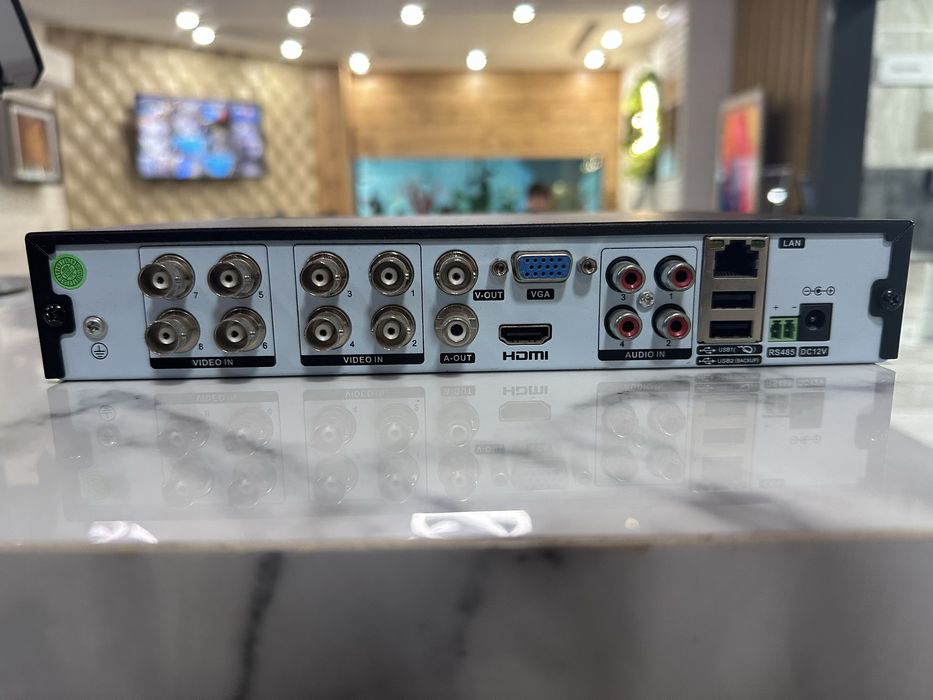 Продам видеорегистратор AHD-6008