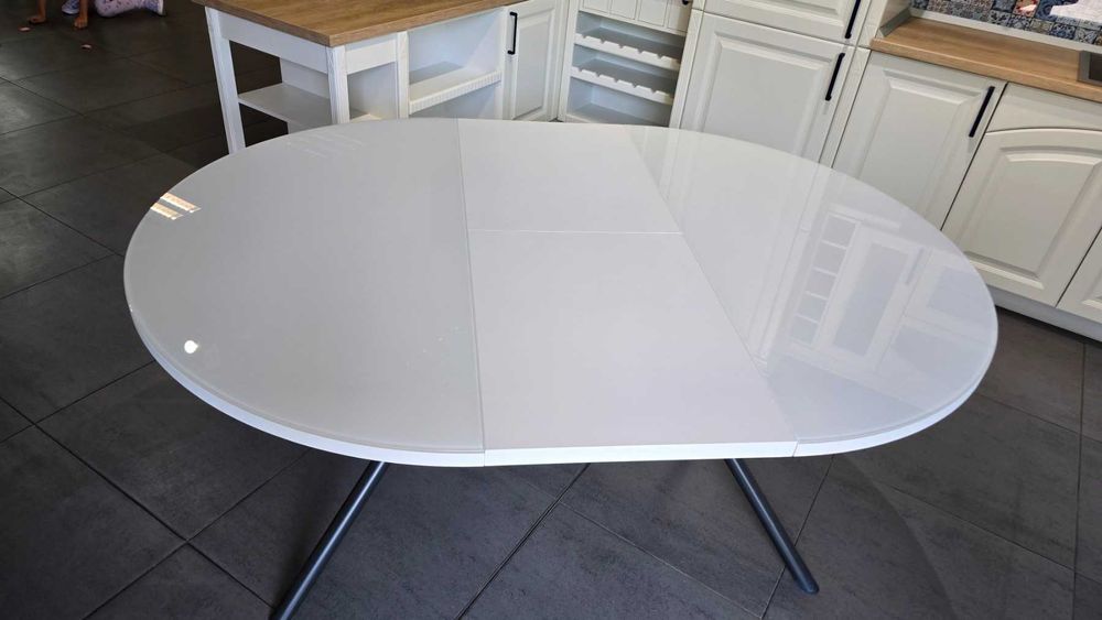 Кръгла трапезна разтегателна италианска маса Connubia 120 см