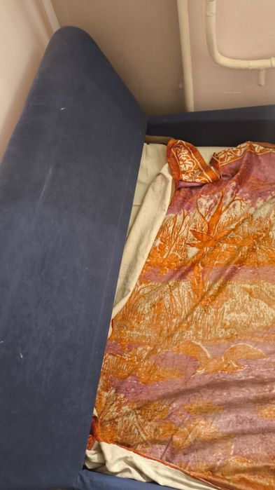 Старый диван, раскладной