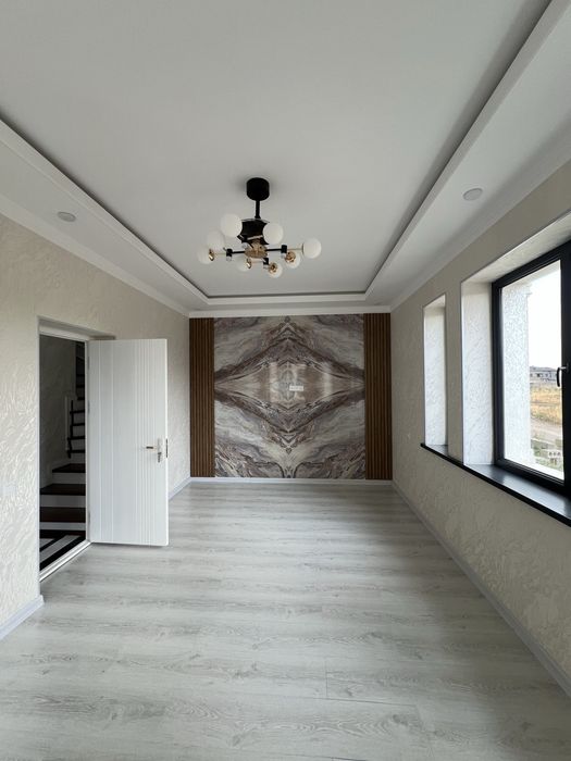 Продам котедж 4 ком мирабадский р-н