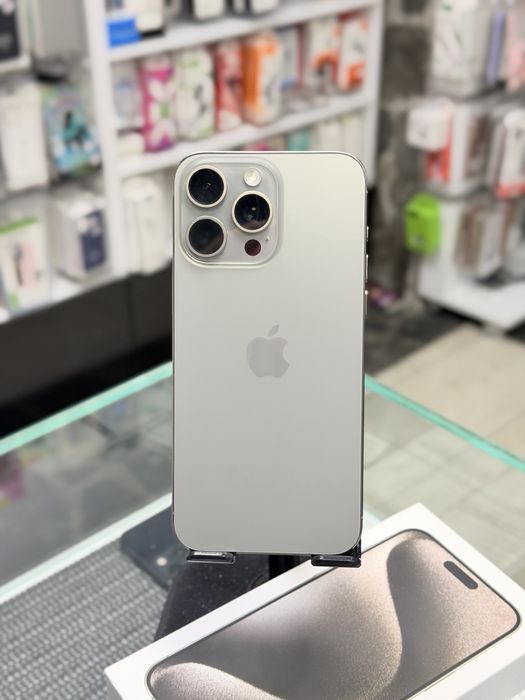 Apple iPhone 15 Pro Max 256GB Natural Titanium