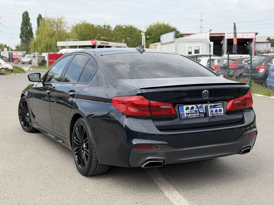 Bmw 530iX 252CP M-Pack/Laser/H&K/Camera/Head-up/