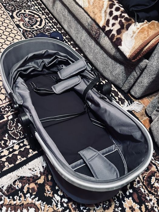 Коляска Новейшая