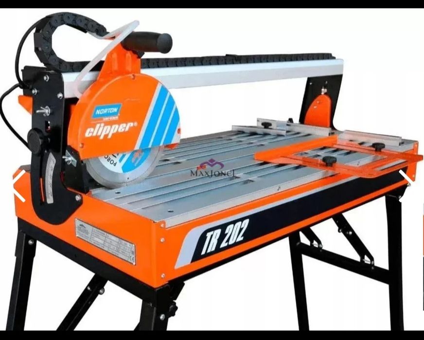 Mașină de tăiat gresie și faianță norton clipper tr202
