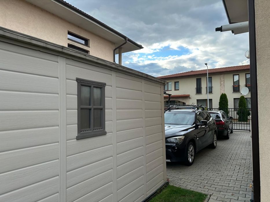 Casa tip duplex in Floresti, zona Terra